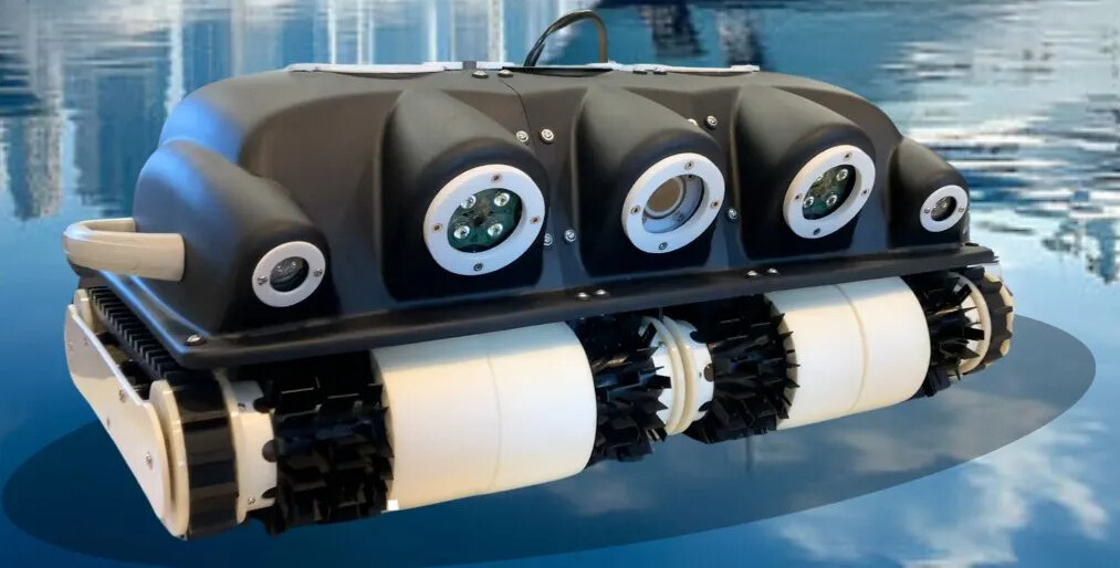 The hull-cleaning robot: camera array above twin counter-rotating brush drums